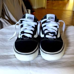 Original black suede low top vans youth 13